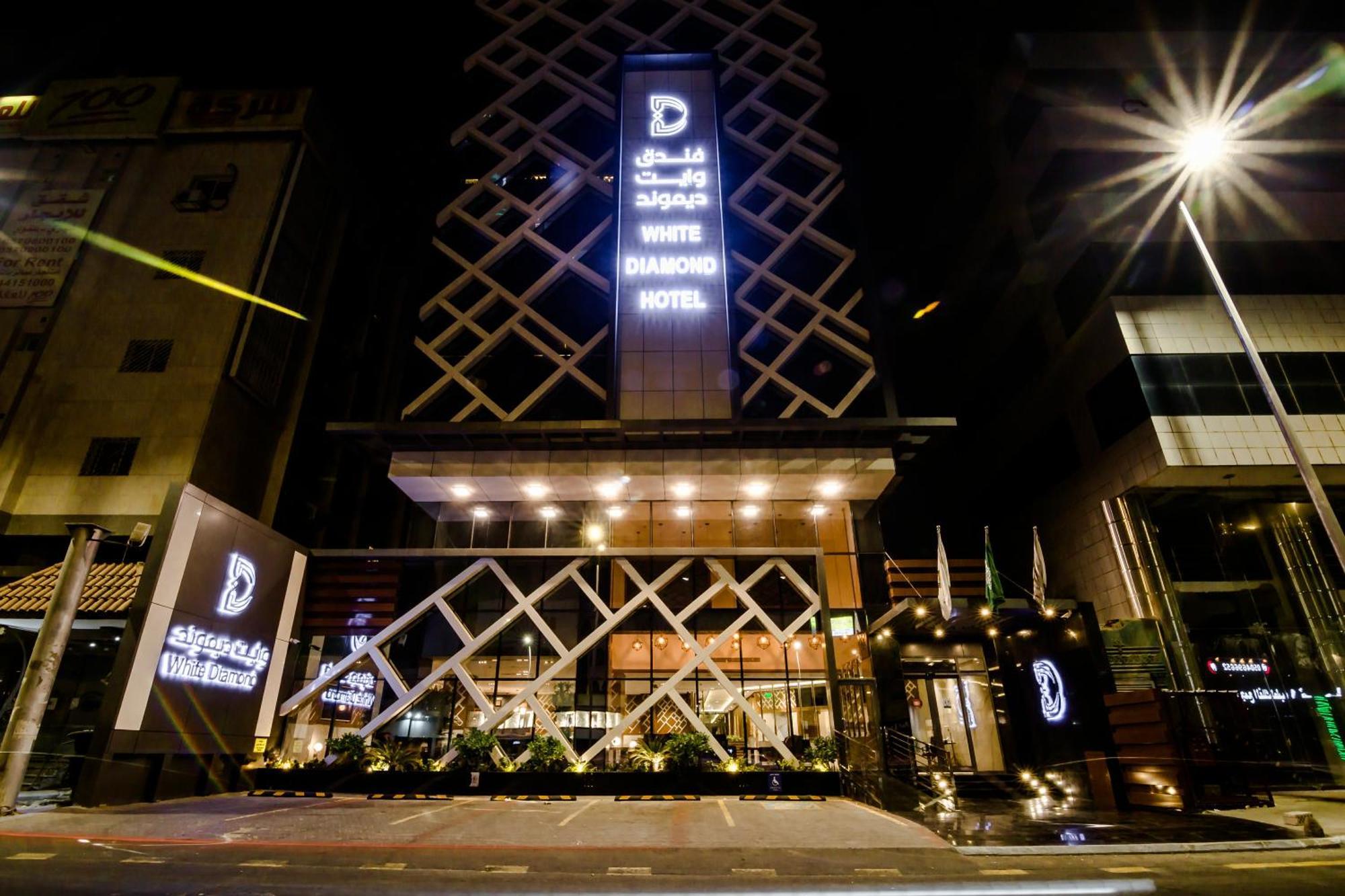 White Diamond Hotel Sari Джеда Екстериор снимка